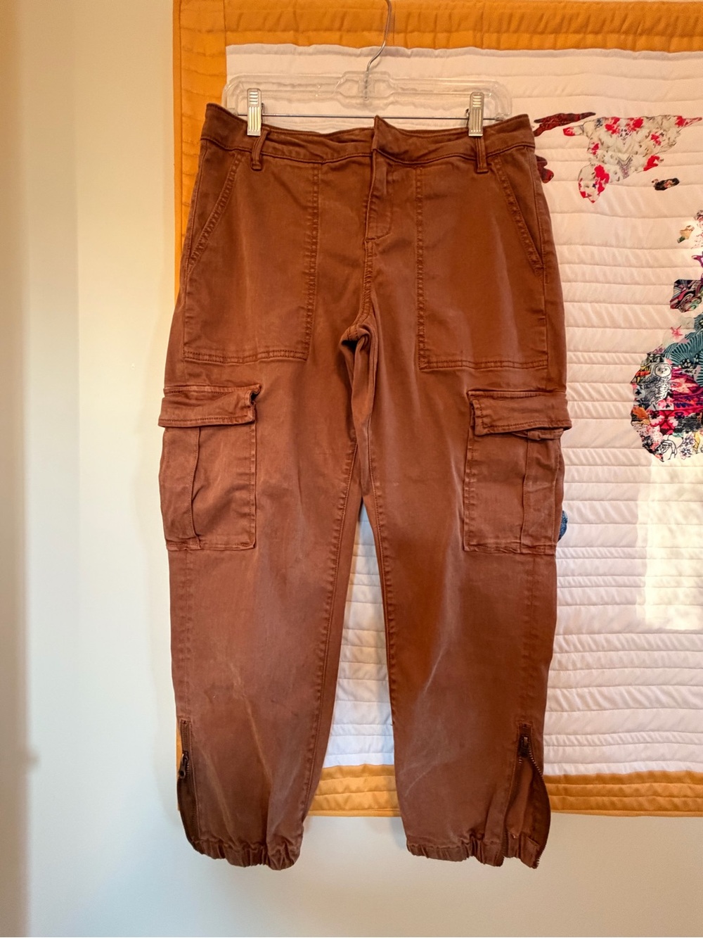Herizon Niki Cargo Jogger Pants Size 8 Rust Brown Ankle Zip Stretch
